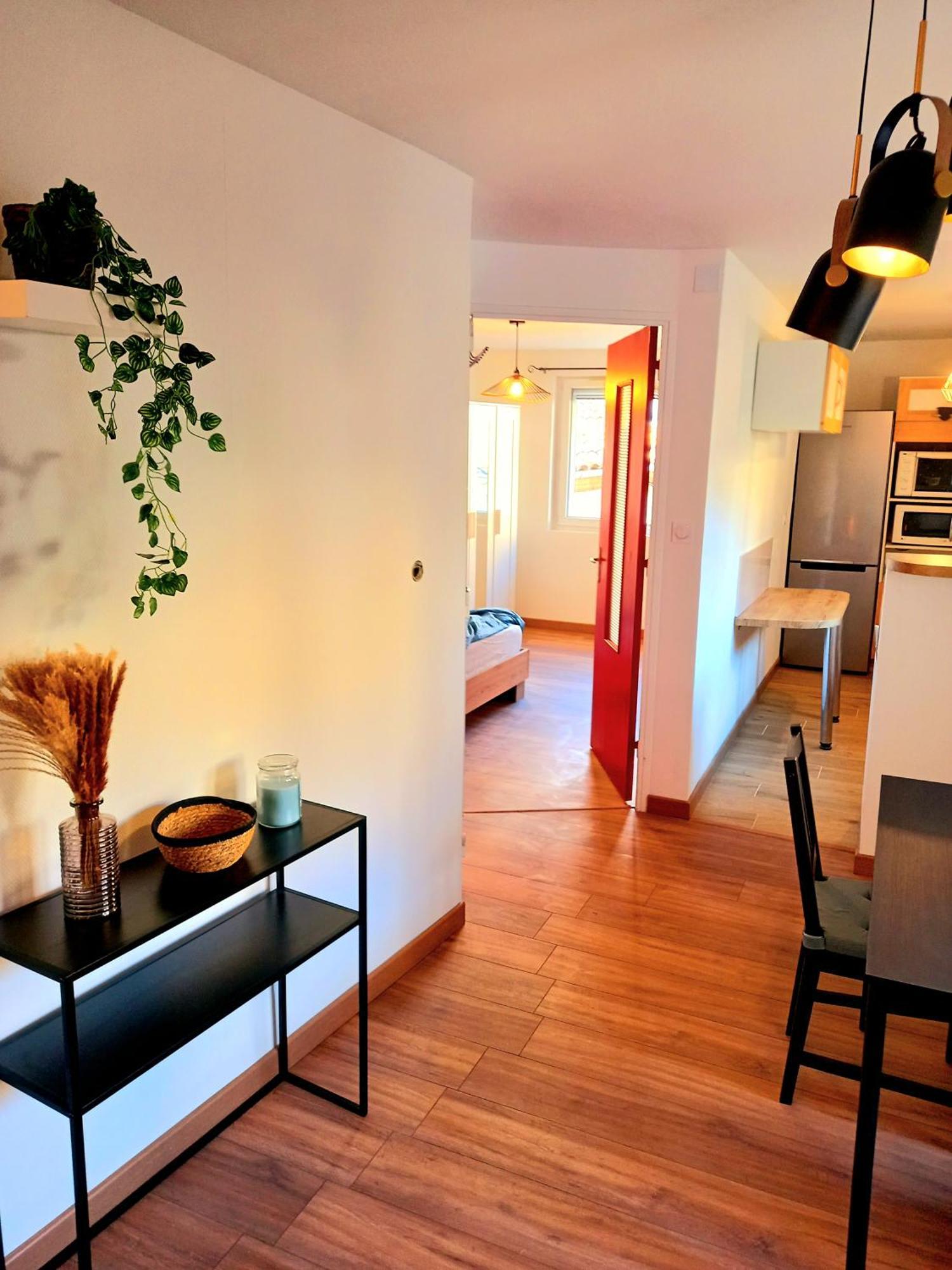 T2 Cathedrale & Torre Ventosa - - Clim - Wifi - Balcon - Free Parking Sur Demande