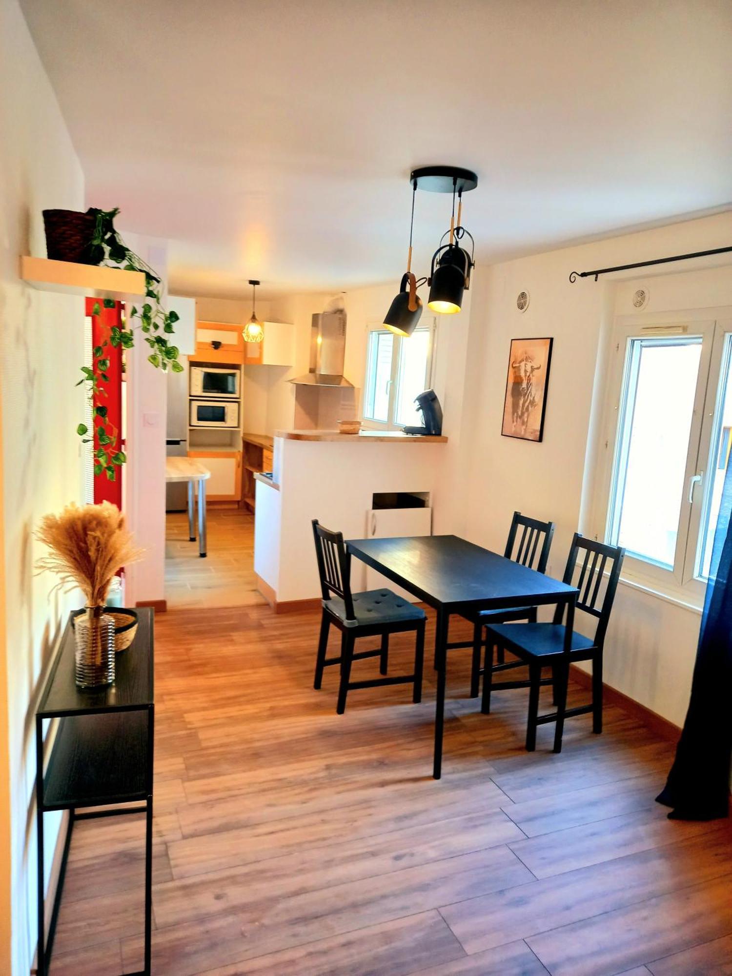 Apartment T2 Cathedrale & Torre Ventosa - - Clim - Wifi - Balcon - Free Parking Sur Demande