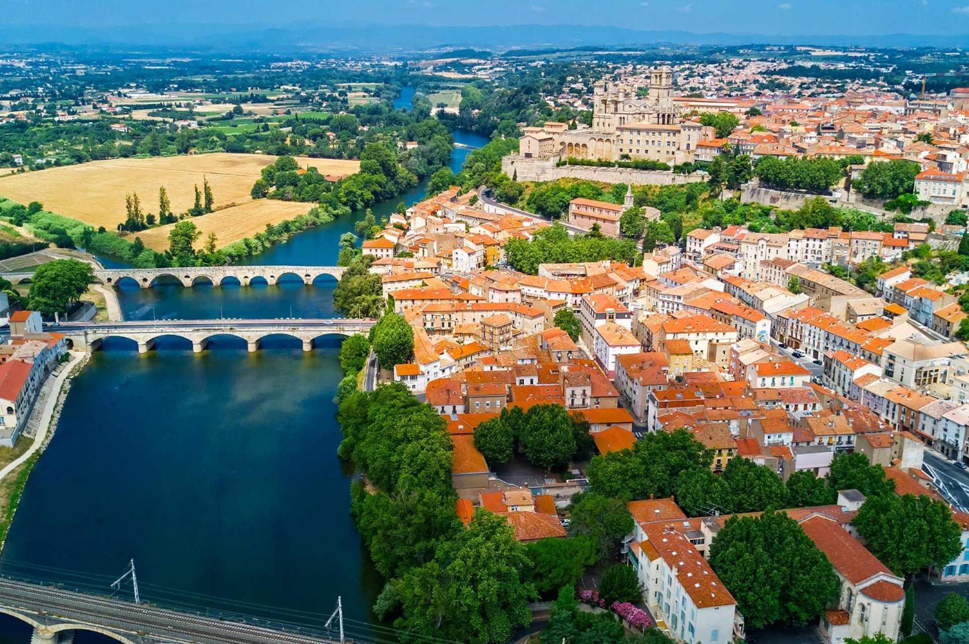 Apartment T2 Cathedrale & Torre Ventosa - - Clim - Wifi - Balcon - Free Parking Sur Demande *