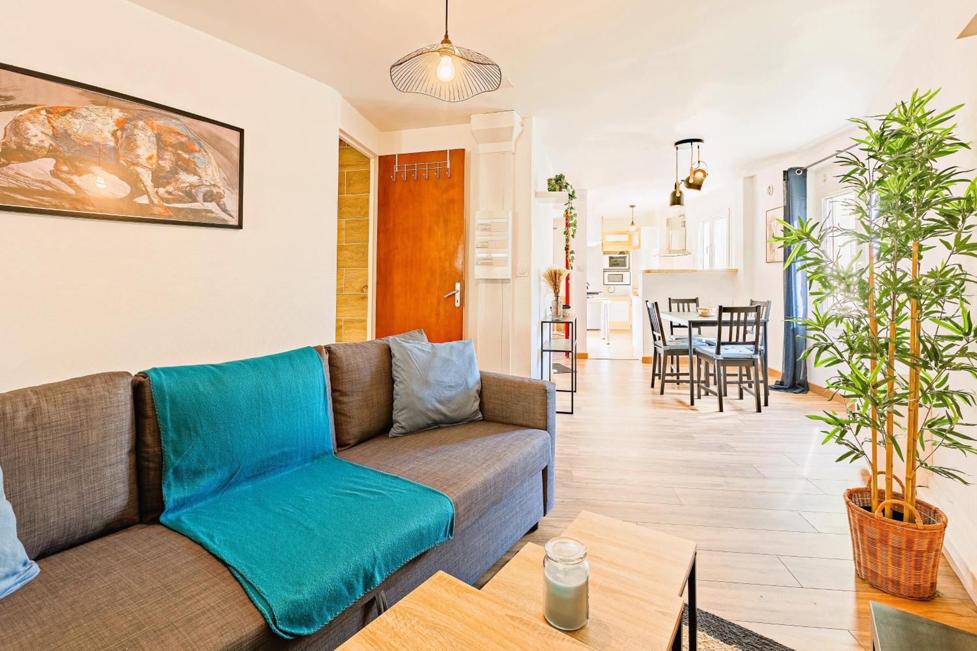 Apartment T2 Cathedrale & Torre Ventosa - - Clim - Wifi - Balcon - Free Parking Sur Demande