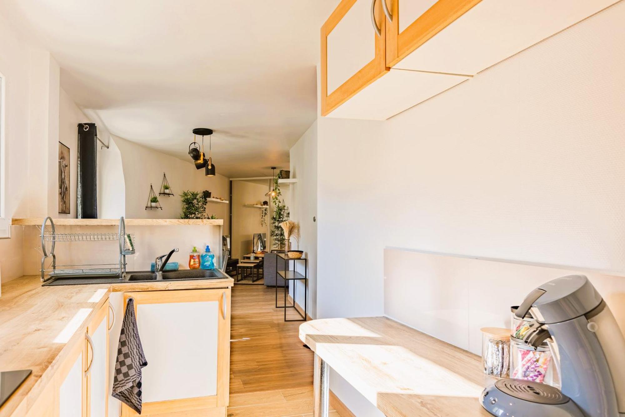 Apartment T2 Cathedrale & Torre Ventosa - - Clim - Wifi - Balcon - Free Parking Sur Demande Beziers