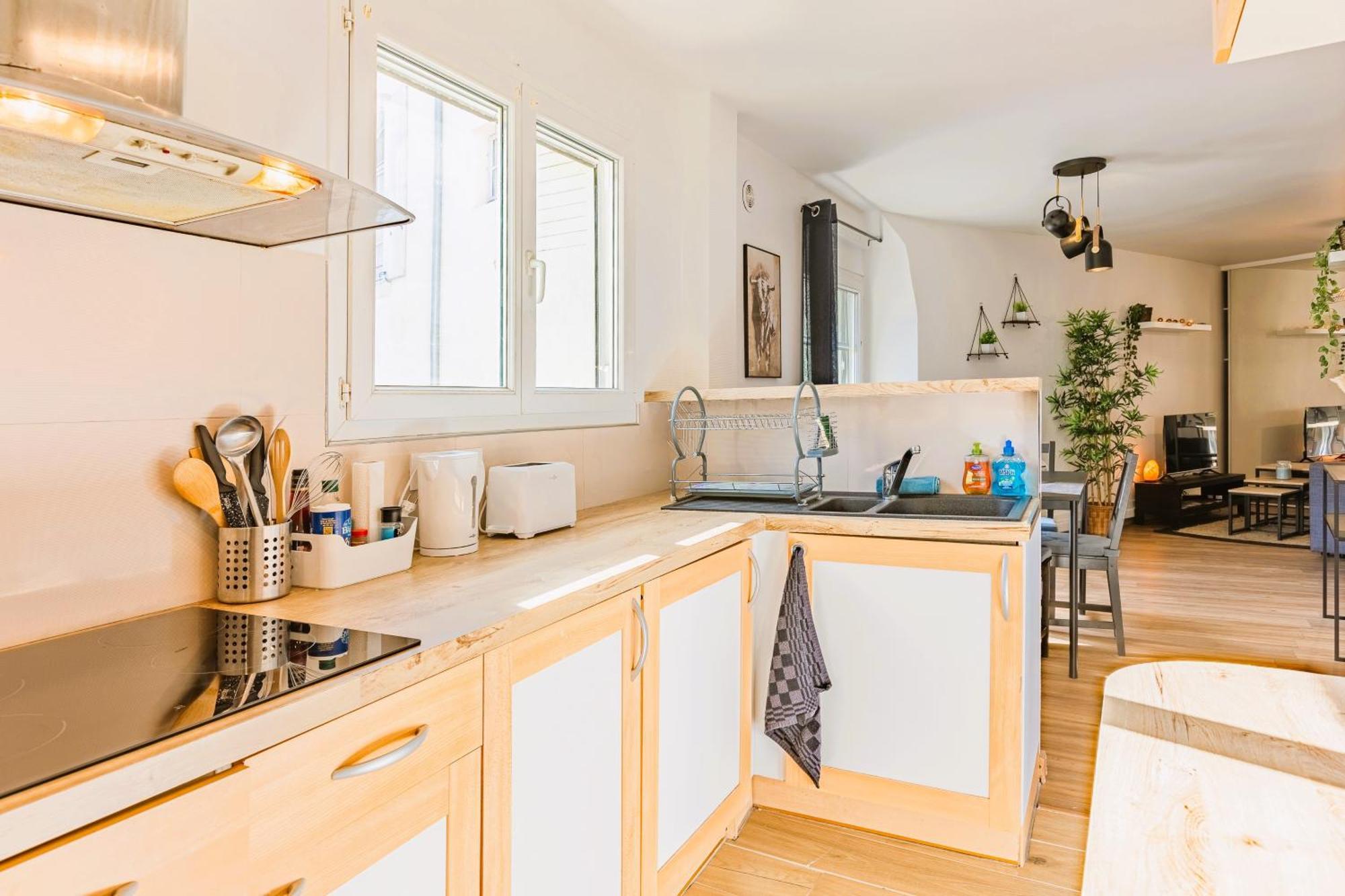 T2 Cathedrale & Torre Ventosa - - Clim - Wifi - Balcon - Free Parking Sur Demande Apartment *